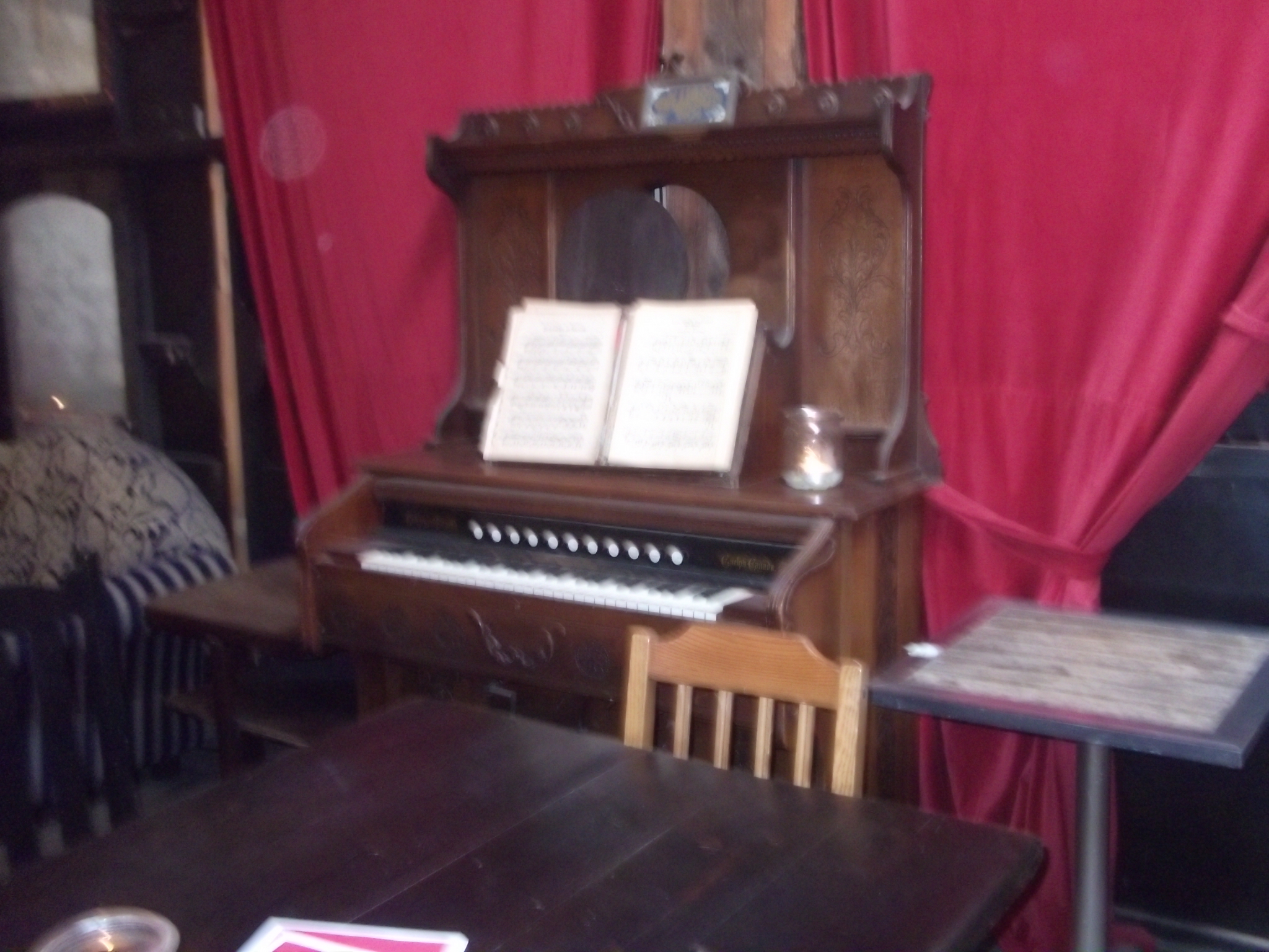 Stimmungsvoll; ein altes Piano