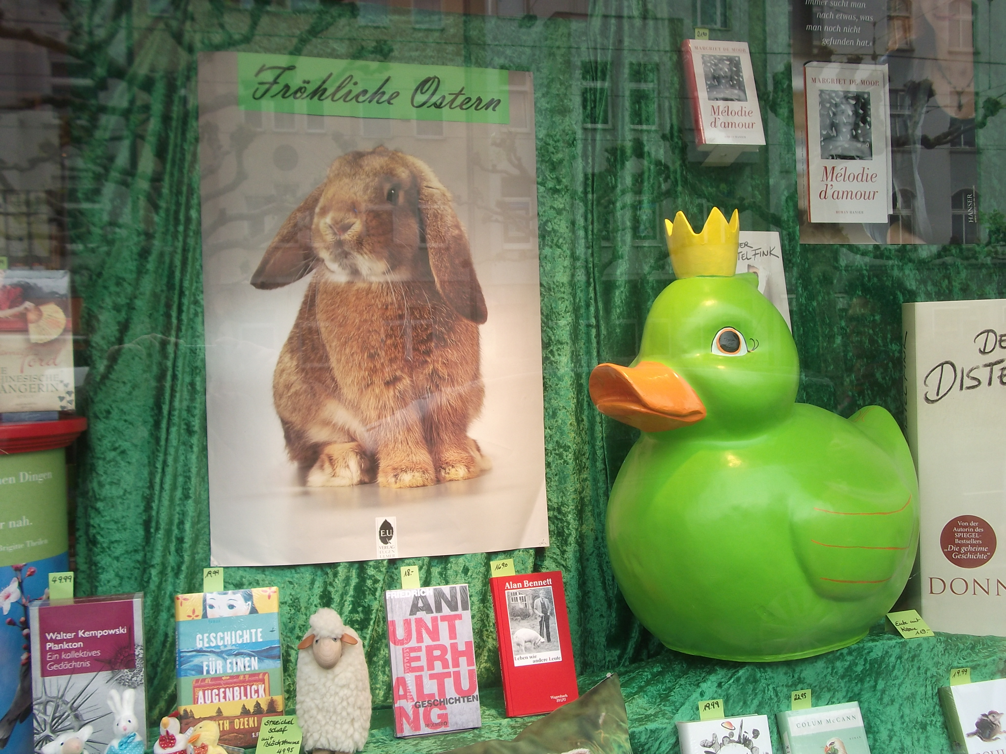 ungew&ouml;hnliche Osterdeko, doch die Ente steht immer drin!