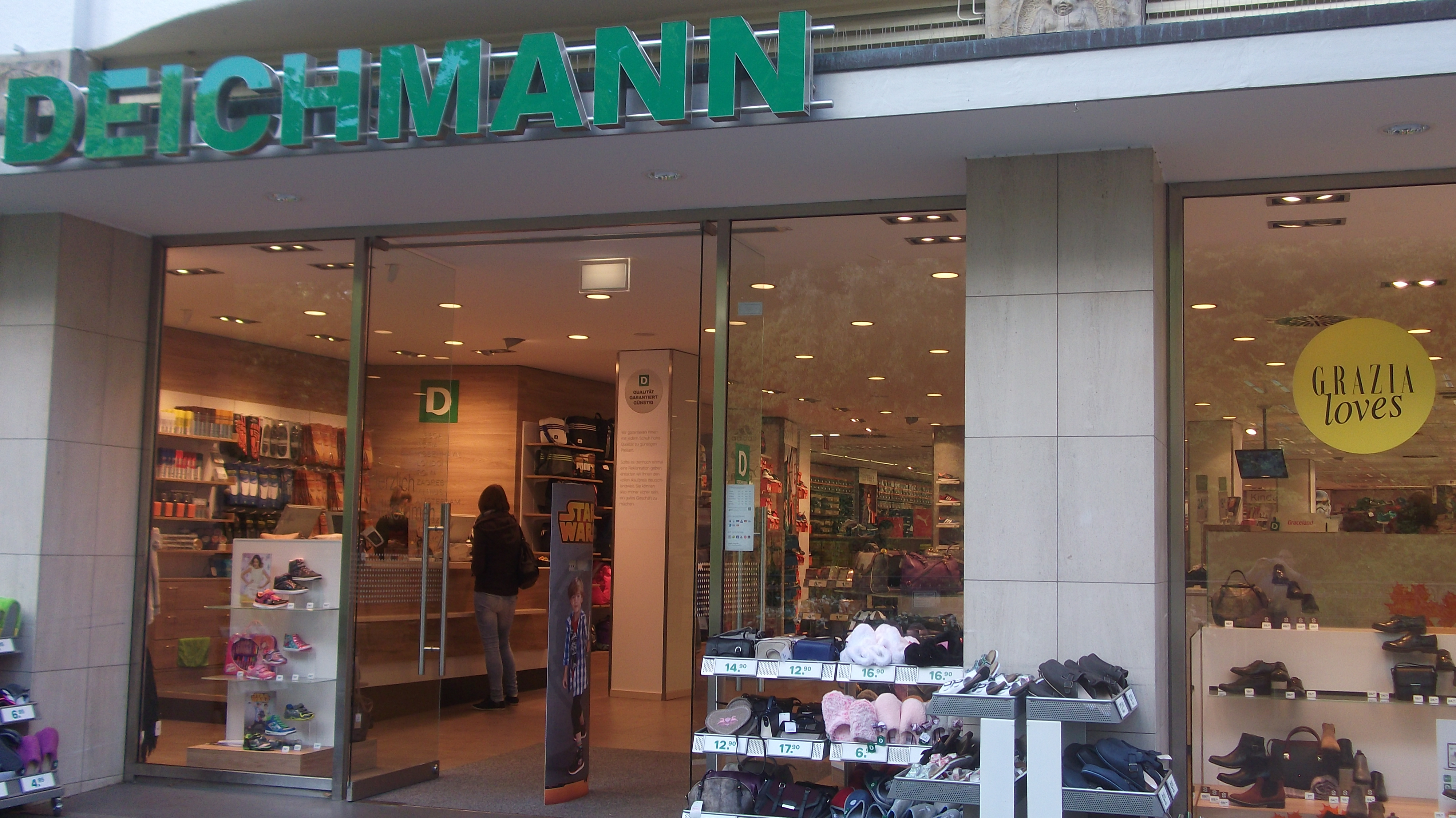 Bild 1 Deichmann-Schuhe in Detmold
