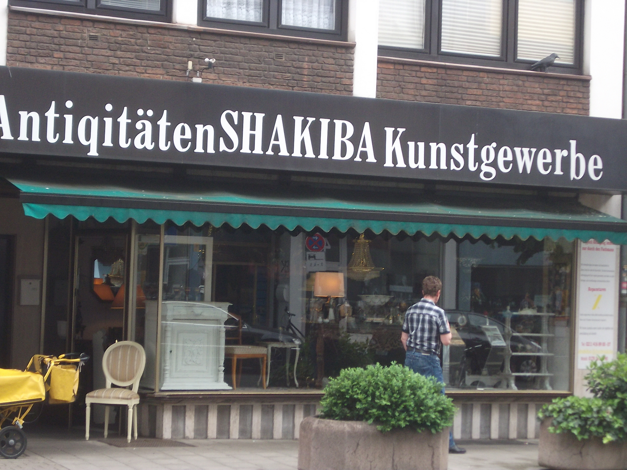 Bild 2 Shakiba in Düsseldorf