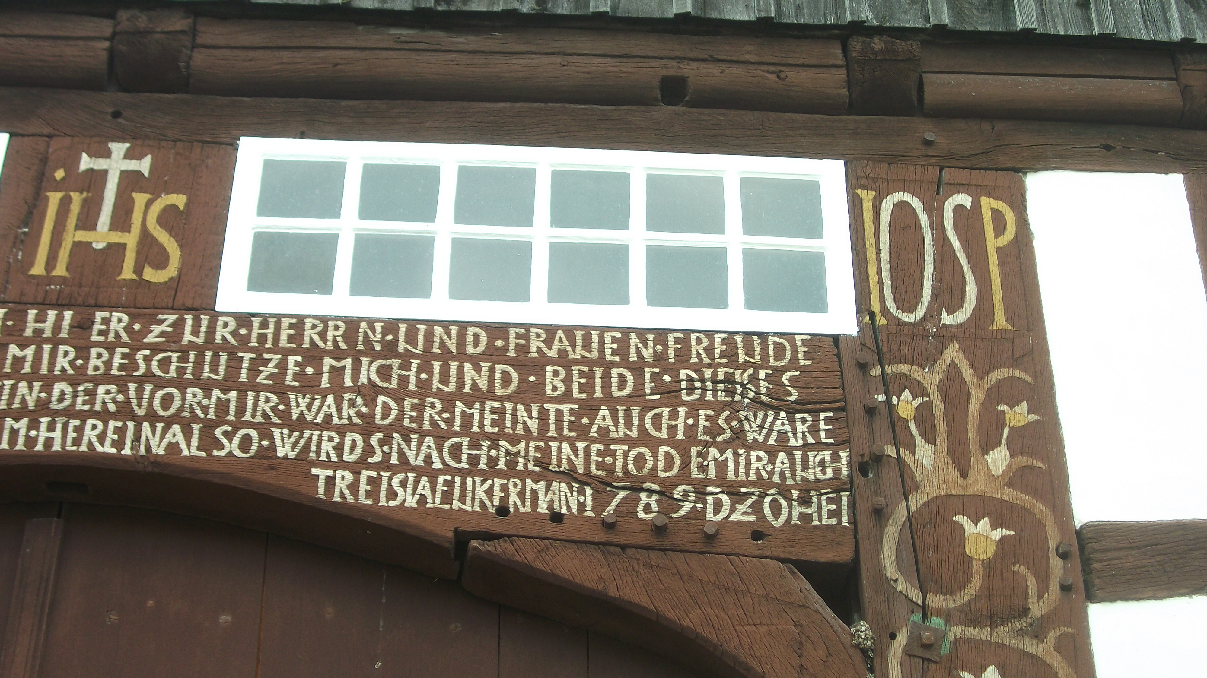 Detail an einem ehem. Pfarrhaus