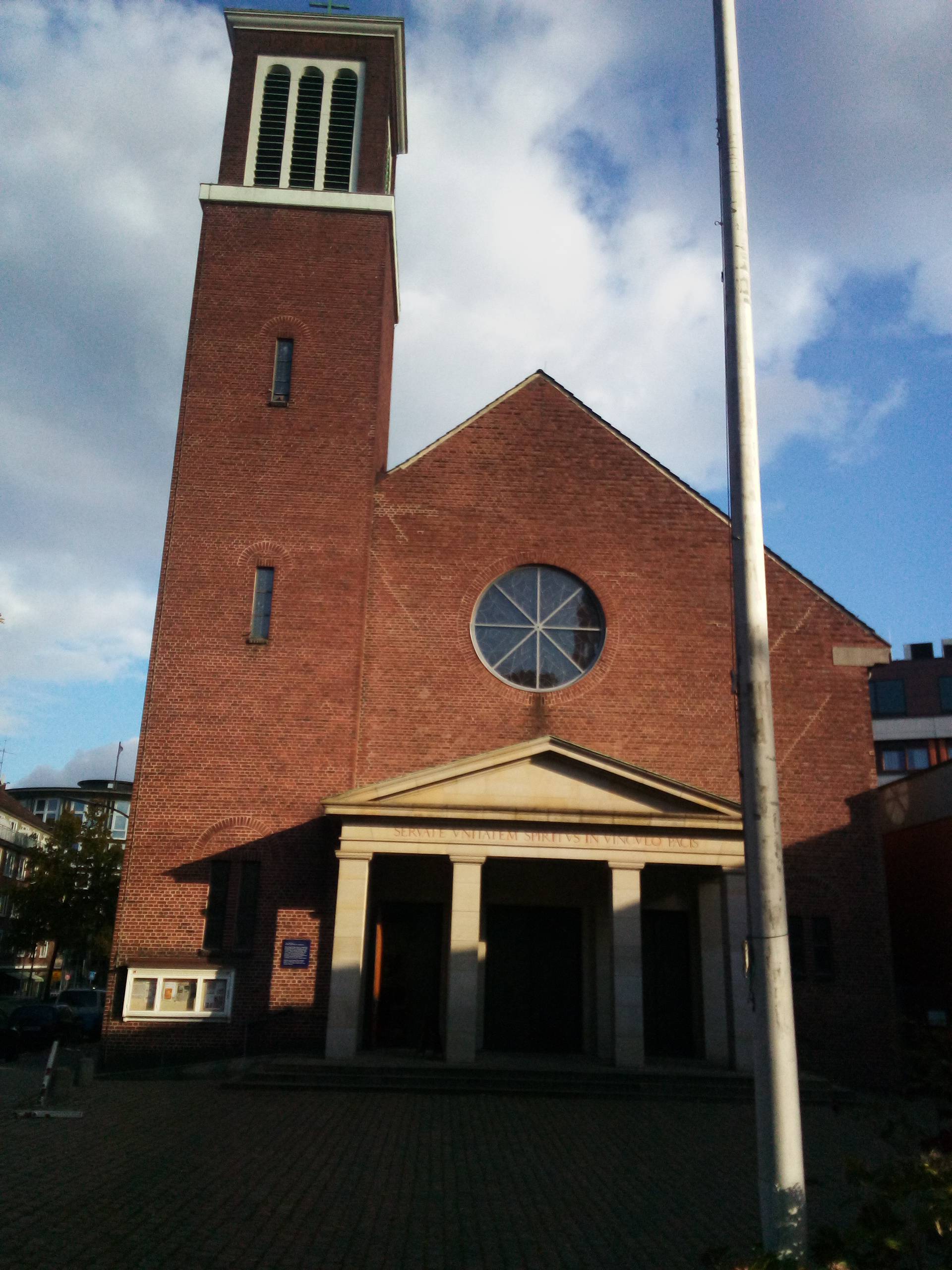 Bild 1 Römisch-Kath. Kirchengemeinde St. Ansgar Kleiner Michel Neustadt in Hamburg