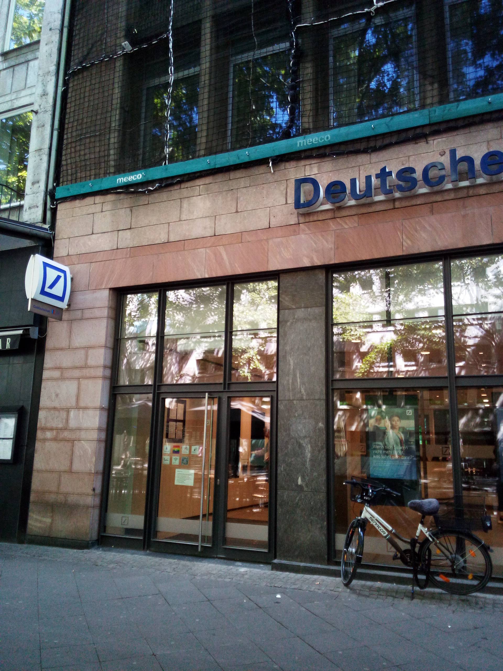 Bild 1 Deutsche Bank Filiale Köln-Hohenzollernring in Köln