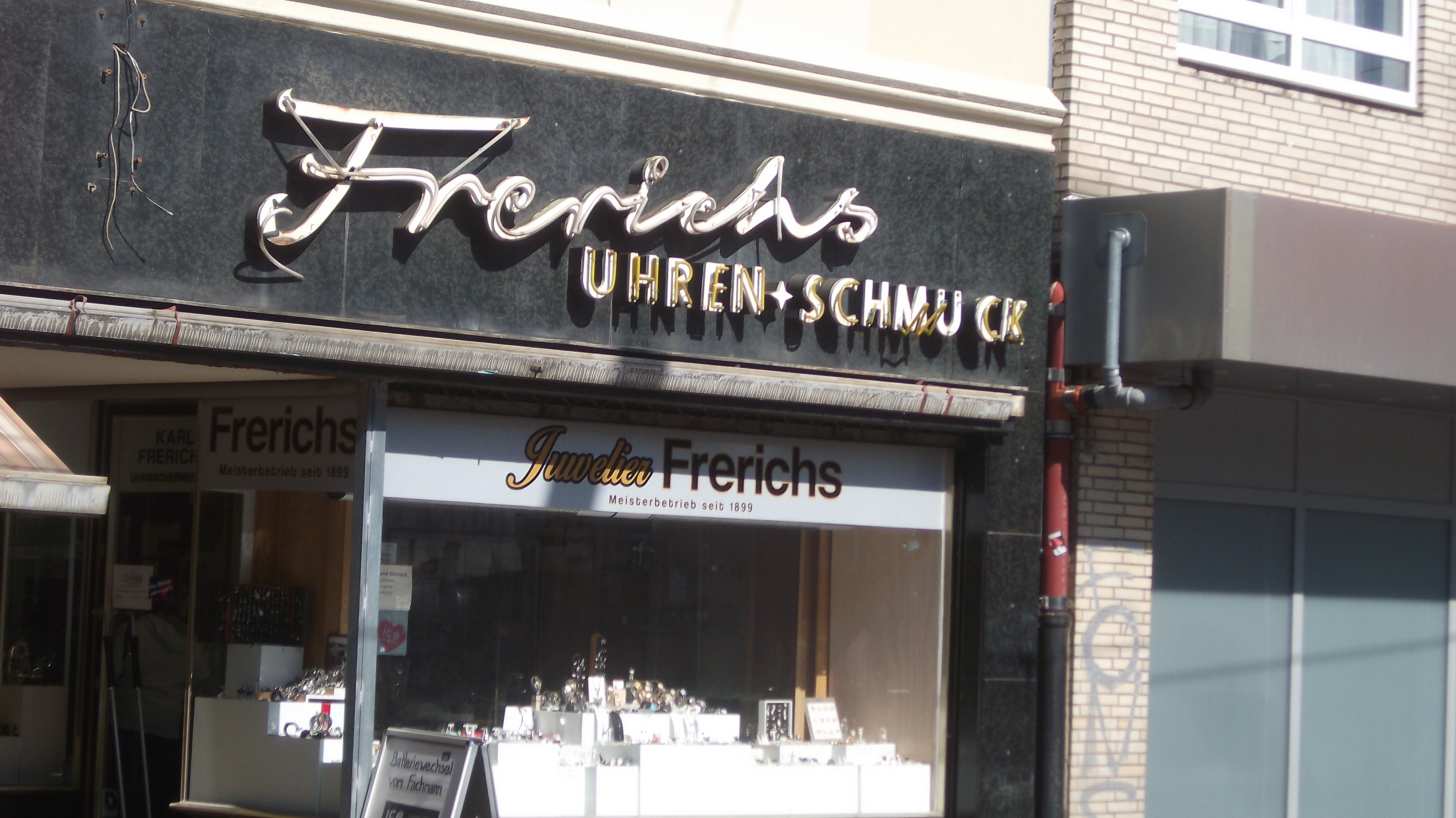 Bild 1 Juwelier Frerichs in Düsseldorf