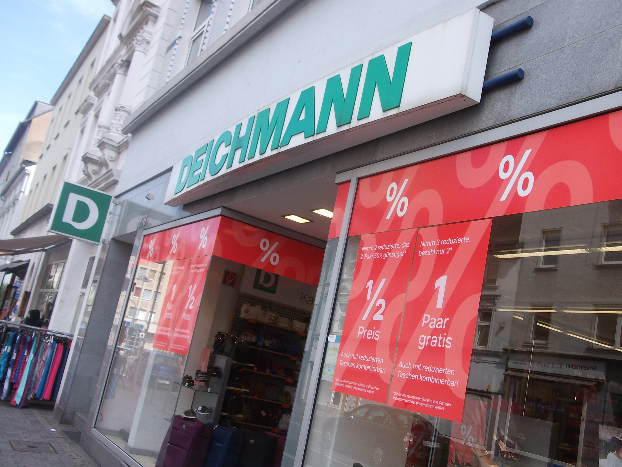 ging leider nicht besser - Deichmann Kölnerstr.