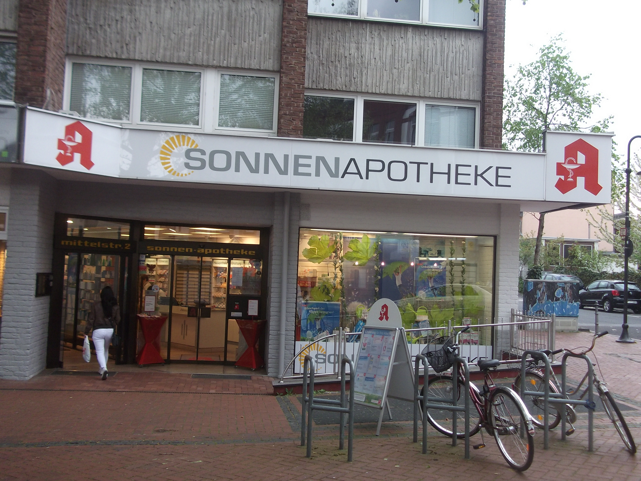 Bild 1 Sonnen-Apotheke in Hilden