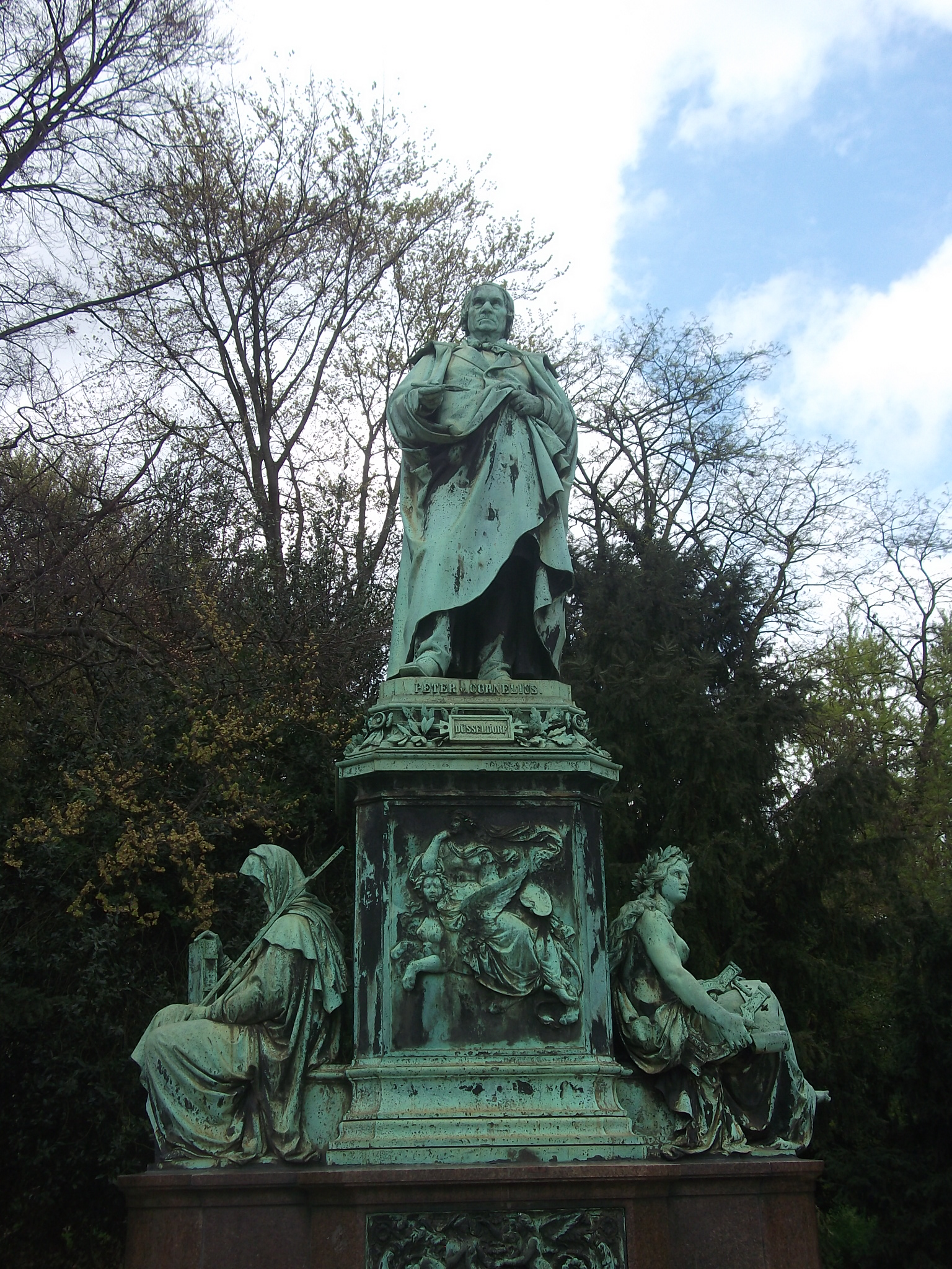 am Südende: Peter Corneliusdenkmal