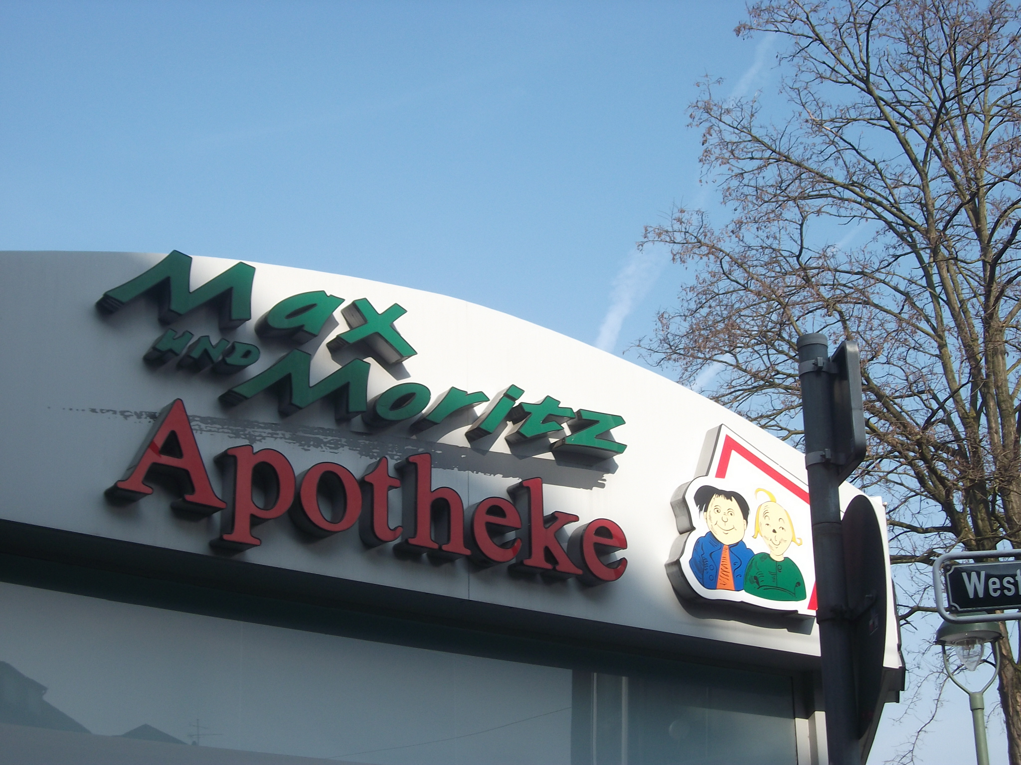 Bild 2 Max und Moritz Apotheke in Düsseldorf