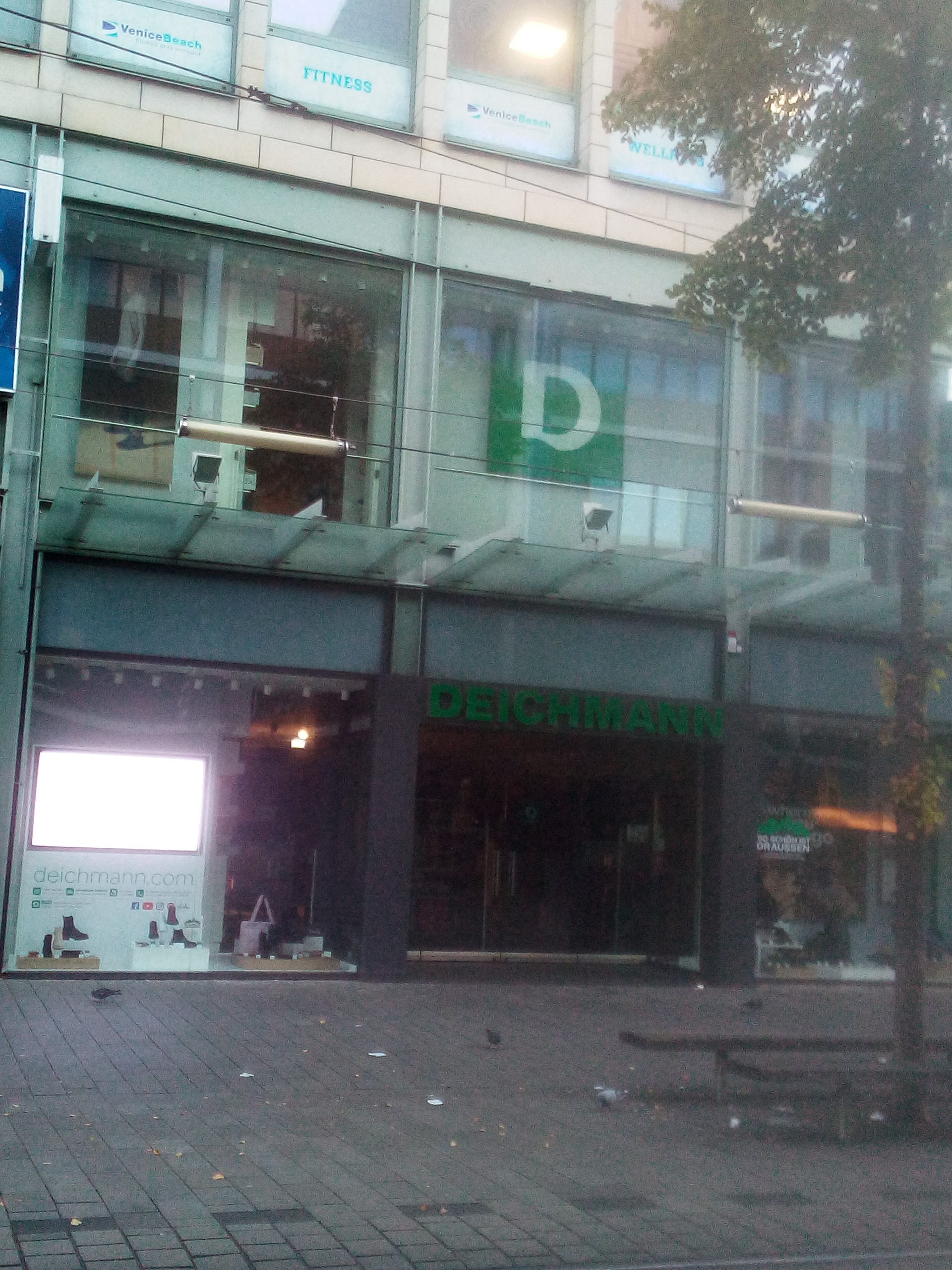 Bild 1 Deichmann-Schuhe in Mannheim