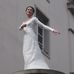 Säulenheilige - "Die Braut" von Christoph Pöggeler in Altstadt Stadt Düsseldorf