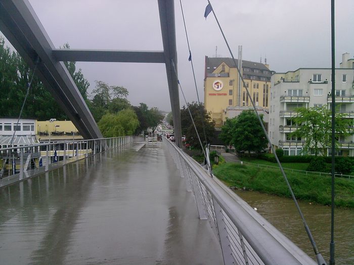 Von der Dreiländerbrücke nach Weil.