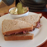 Mogg und Melzer Delicatessen - in der ehem. jüdischen Mädchenschule Berlin in Berlin