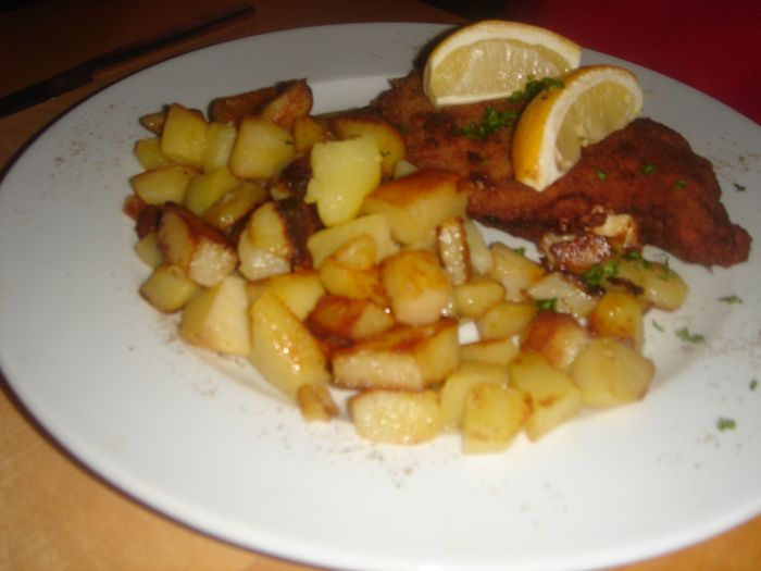 Cordon Bleu mit Bratkartoffeln