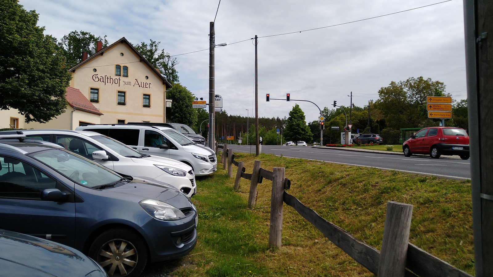 parkplatz vor dem "Auer"