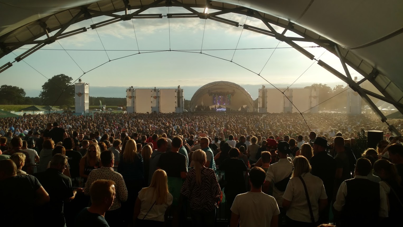 Symphonic Stage mit Paul van Dyk beim Tabularaaza Festival Oldenburg.