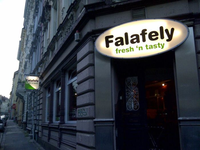 Falafely, Froweinstraße 1, 42105 Wuppertal