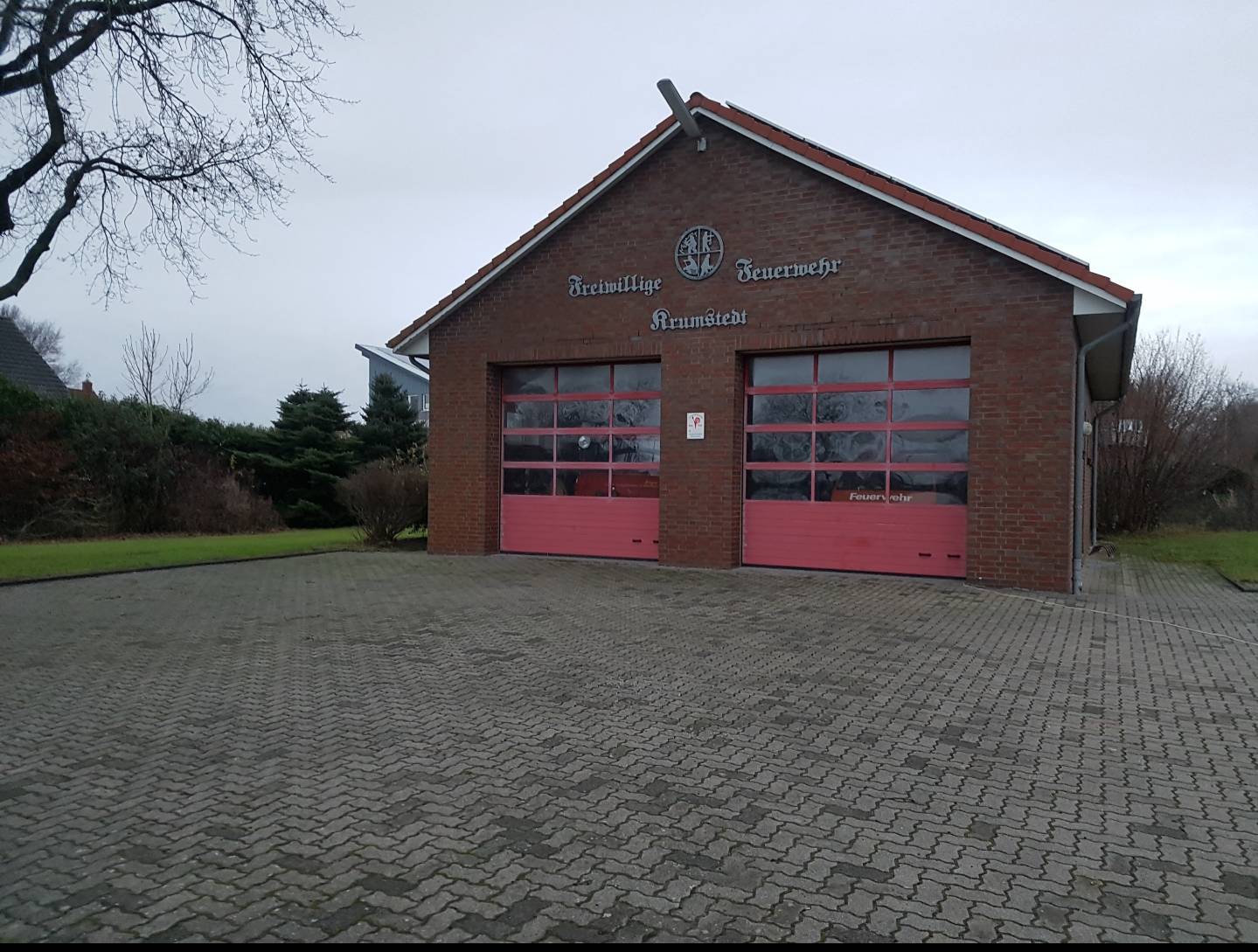 Bild 1 Feuerwehrgerätehaus in Krumstedt