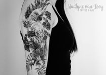 Bild zu Madlyne van Looy Tattoo & Art