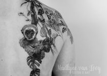 Bild zu Madlyne van Looy Tattoo & Art