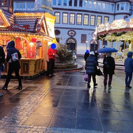 Weihnachtsmarkt vor der Frankfurter Paulskirche