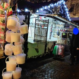 Weihnachtsmarkt vor der Frankfurter Paulskirche