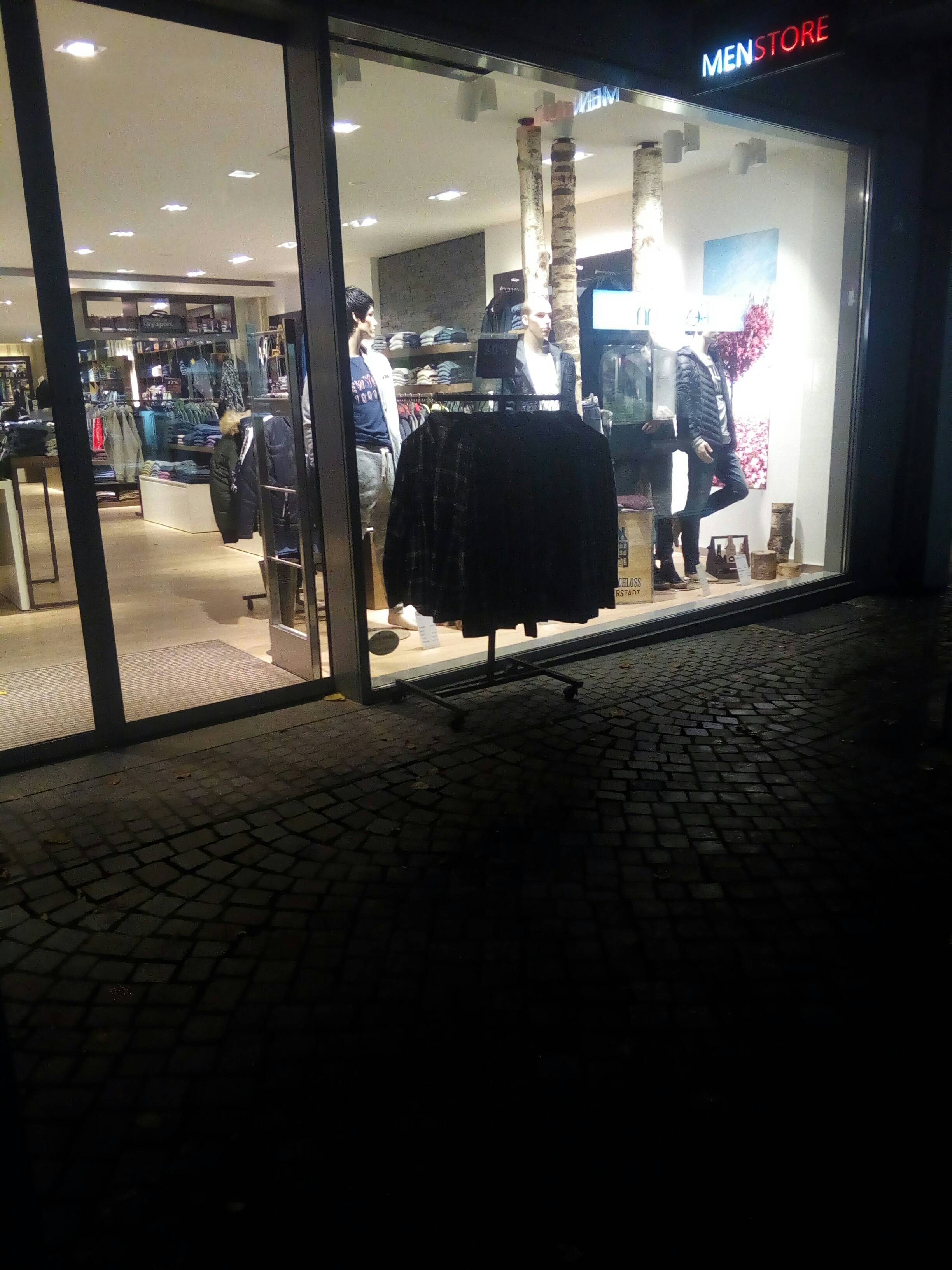 Bild 7 Men Store in Bünde