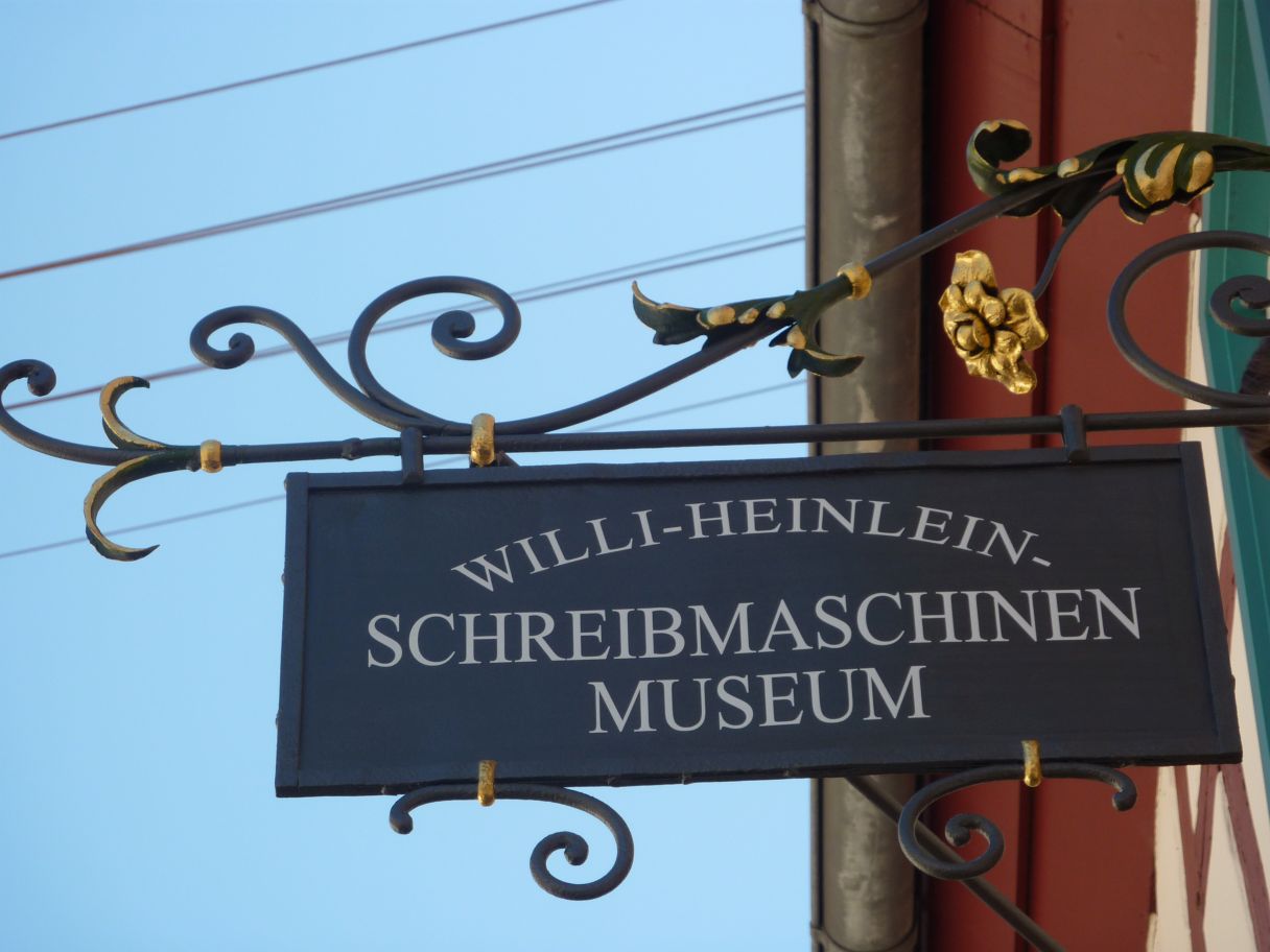 Bild 1 Willi Heinlein Schreibmaschinen Museum in Sinsheim