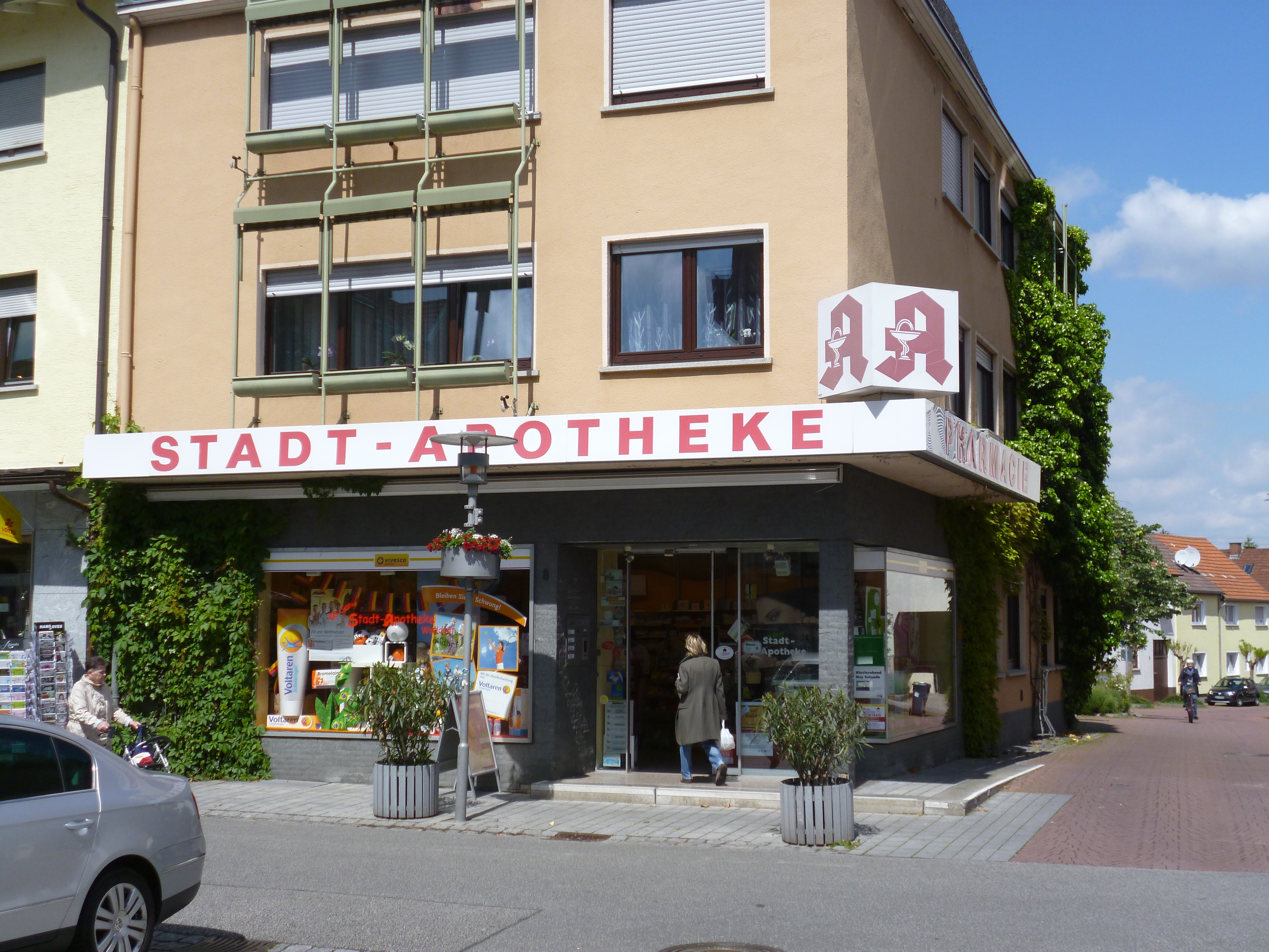 Bild 1 Stadt-Apotheke in Walldorf