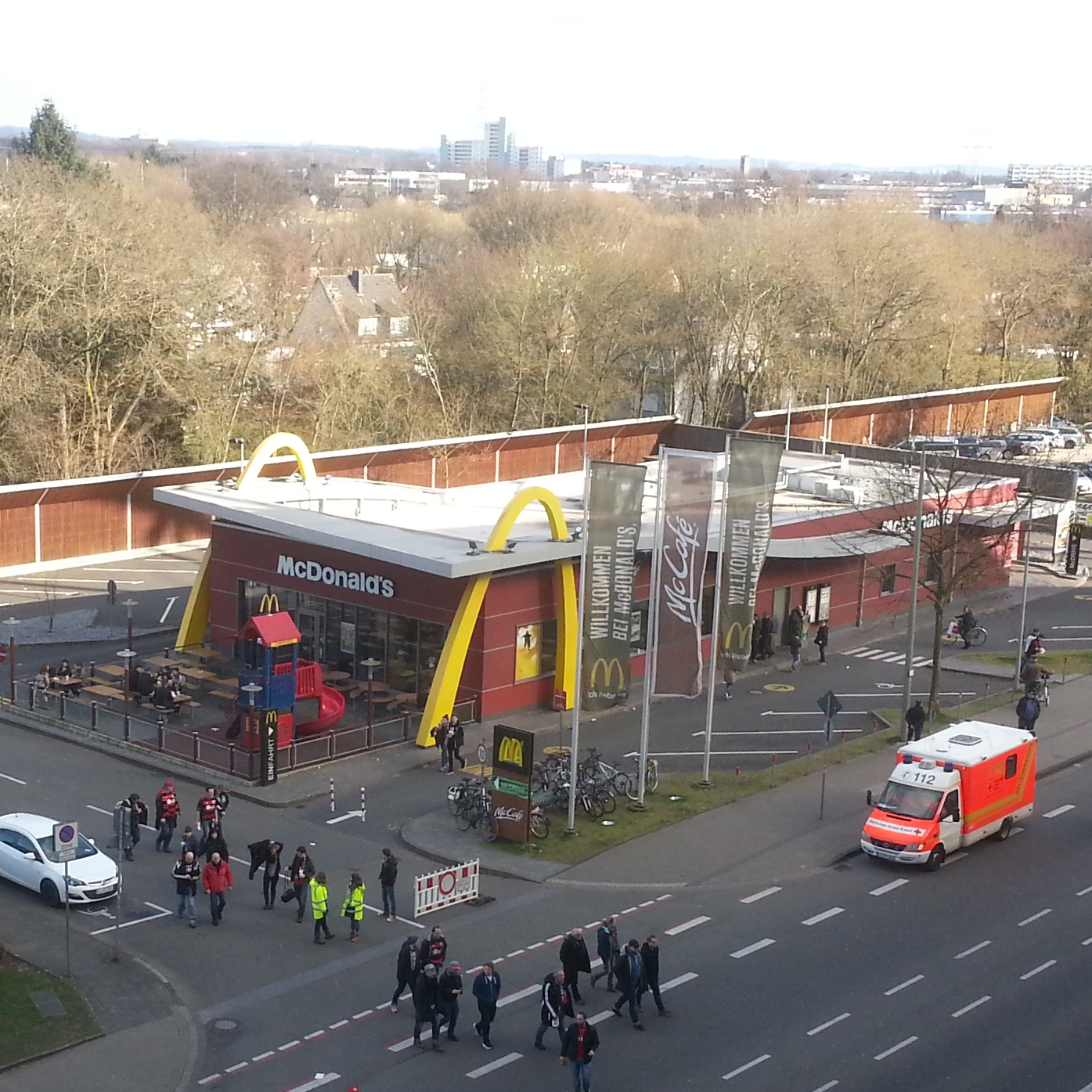 Bild 4 McDonald's Restaurant Team H.M. GmbH in Leverkusen