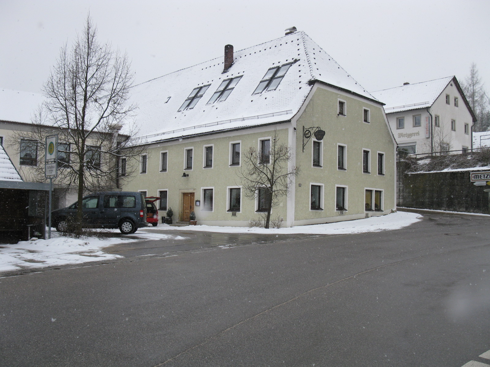 Bild 1 Goss Josef Brauereigasthof in Deuerling