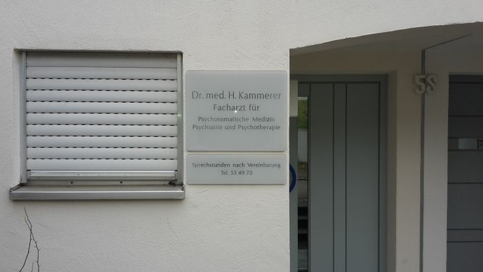 Psychosomatische Praxis Dres. med. Ellen  Hartmut Kammerer am Eselsberg in Ulm. Sprechstunden nach fernmündlicher Vereinbarung!