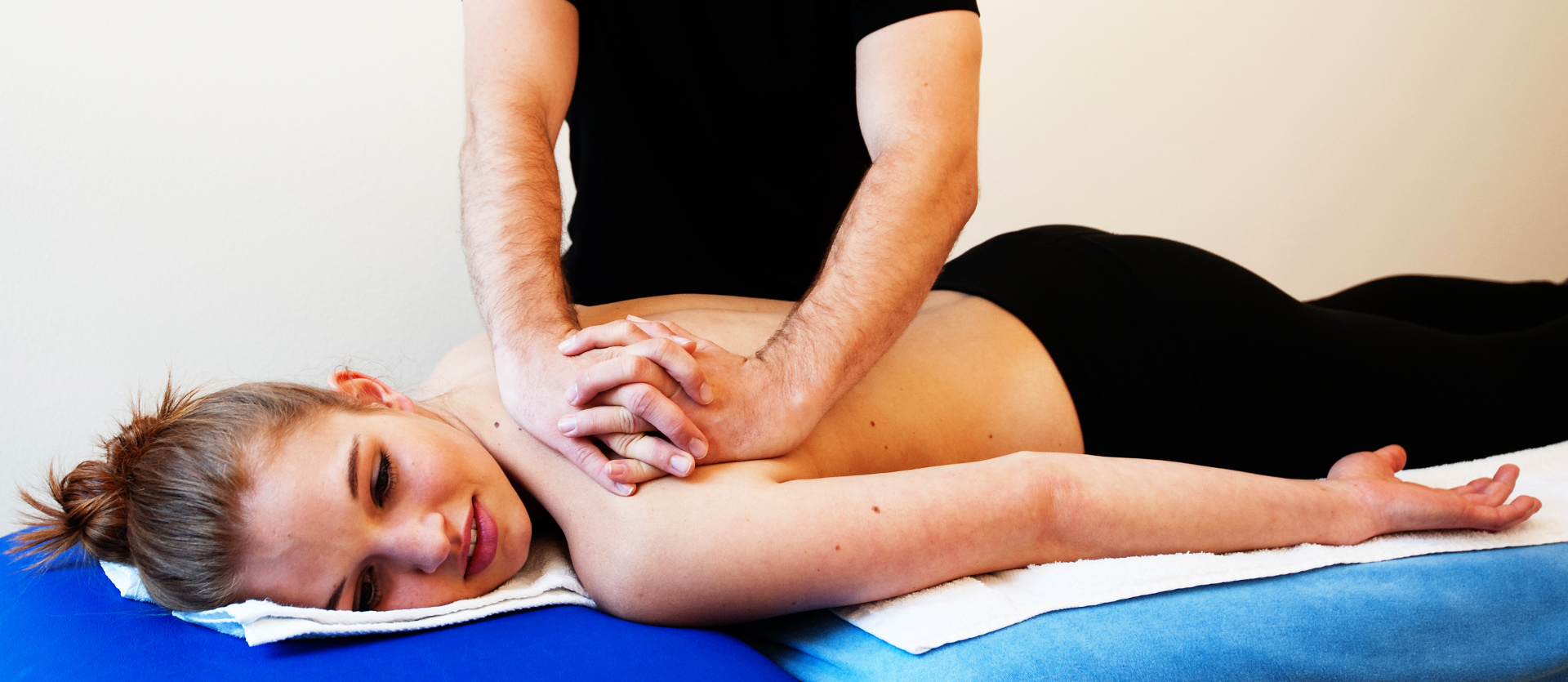 Massagen und Therapeutische Maßnahmen