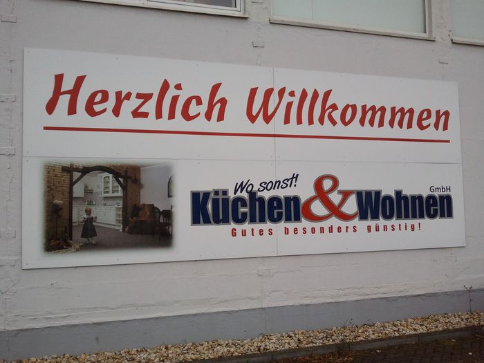 Küchen u. Wohnen Gut & Günstig GmbH Möbel