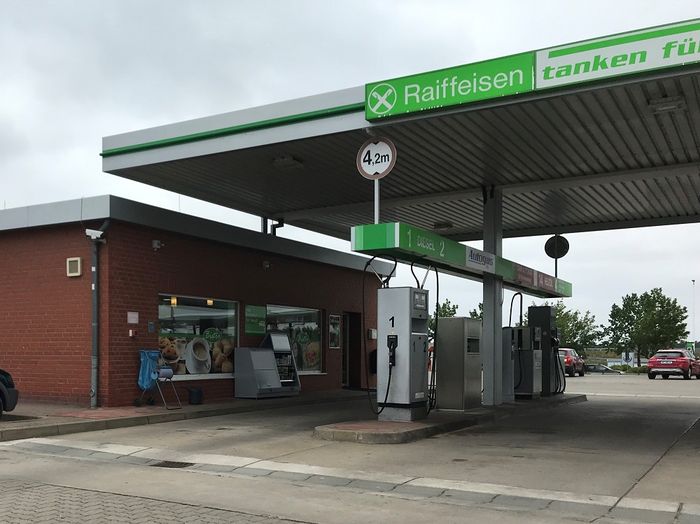 Raiffeisen Tankstelle