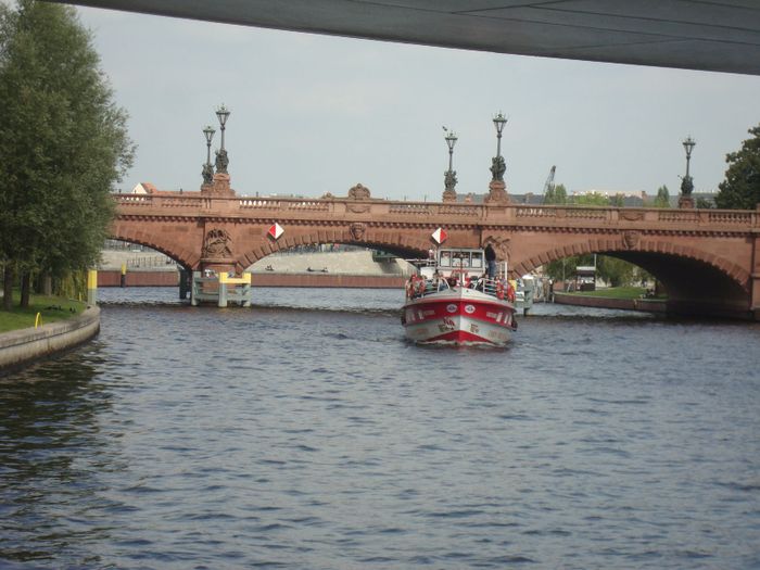 Moltkebrücke