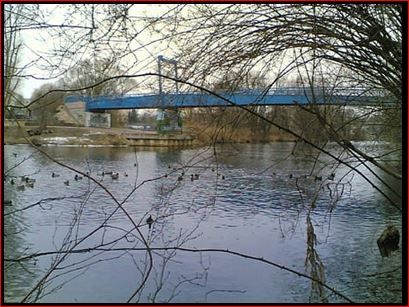 Fußgängerbrücke „Blaues Wunder“