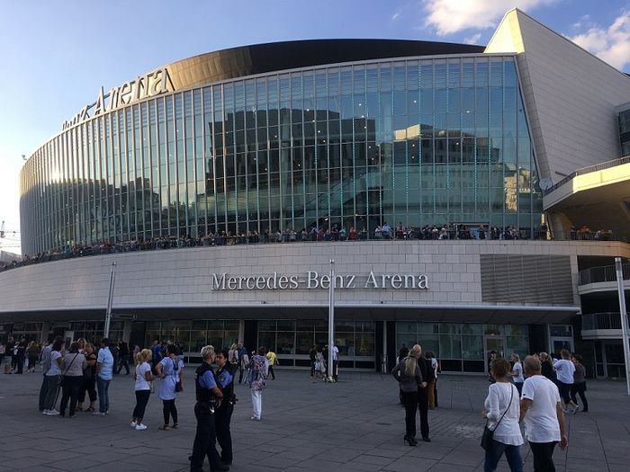 Nutzerbilder Mercedes-Benz Arena
