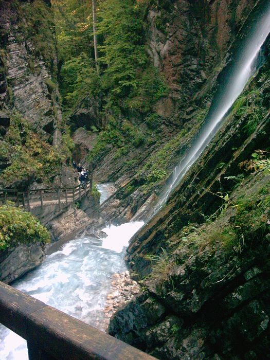 stürzende Wasser II