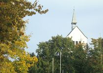 Bild zu evangelische Kirche Sachsenhausen