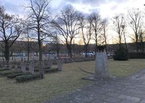Bild zu Sowjetischer Ehrenfriedhof Bassinplatz