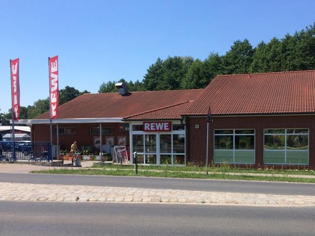 Bild 1 REWE in Schildow