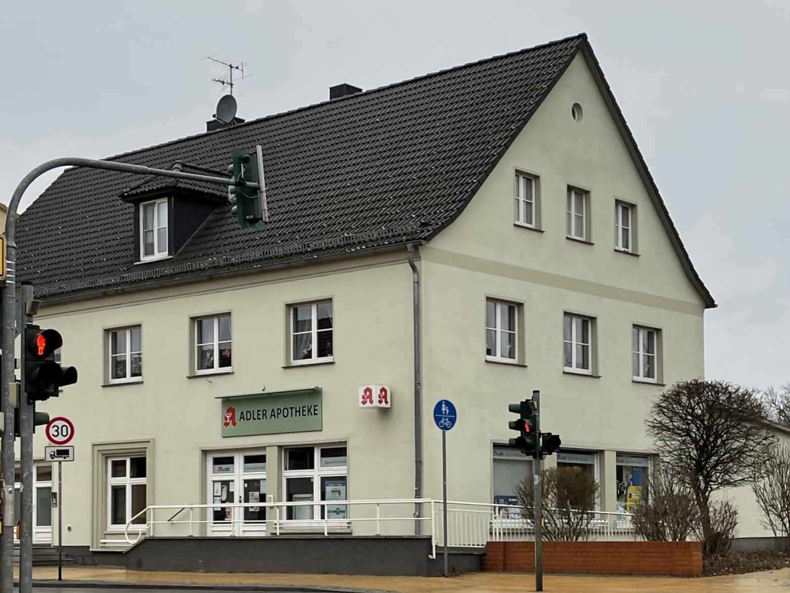 Bild 1 Adler-Apotheke in Liebenwalde