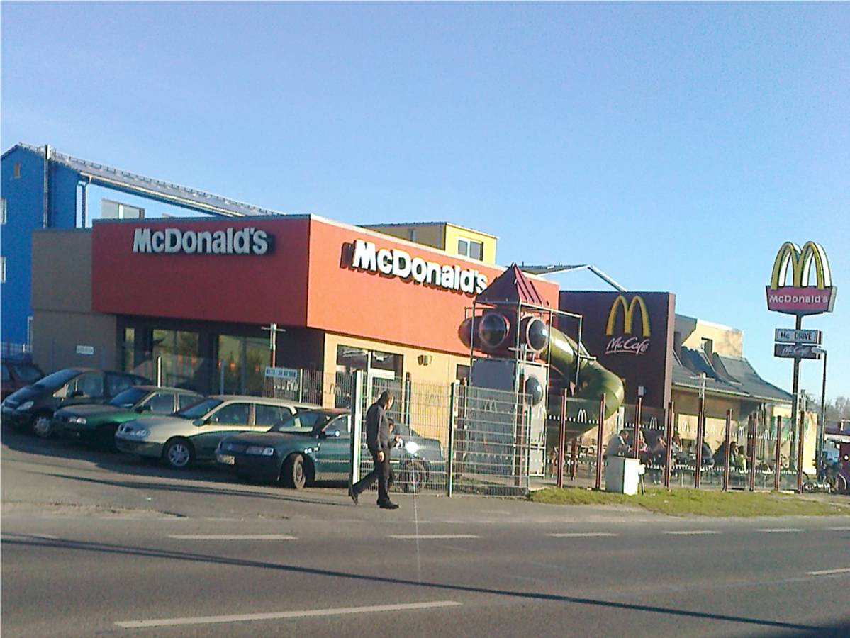Bild 2 McDonald's Restaurant in Oranienburg