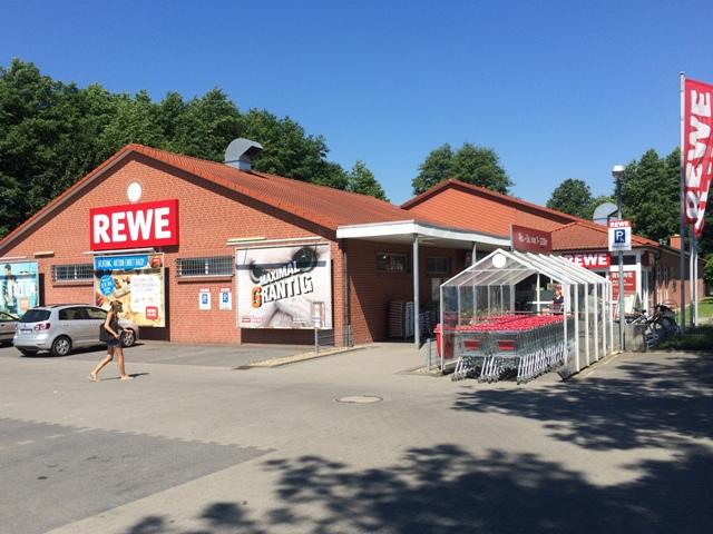 Bild 2 REWE in Schildow