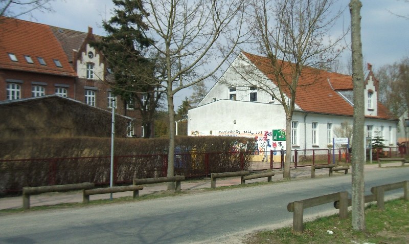 Bild 2 Grundschule in Oranienburg