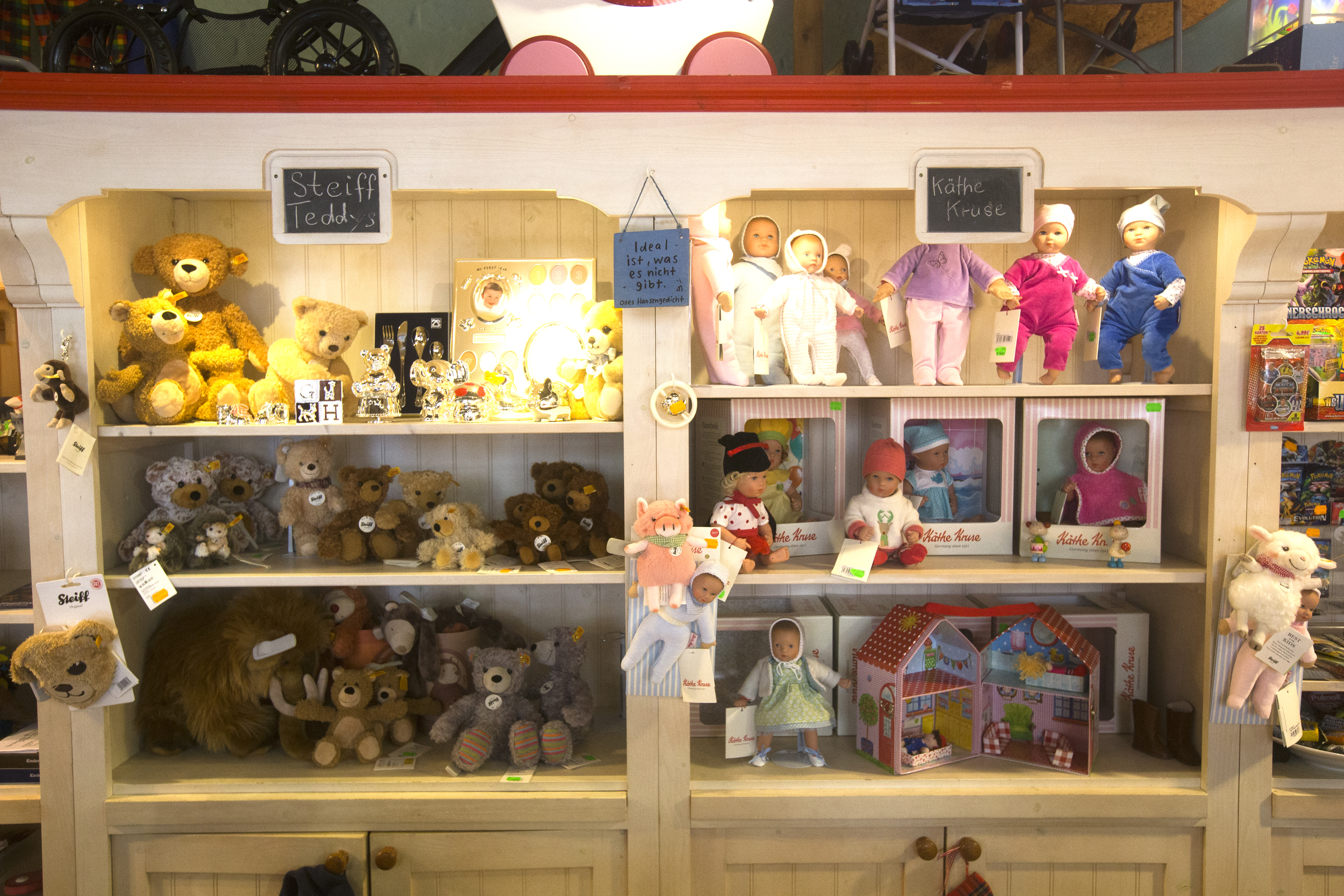 Käthe Kruse Puppen, Steifftiere Osteheimer alles erhältlich bei Frechdachs by Roskothen, der Spielwarentradition in Essen Kettwig