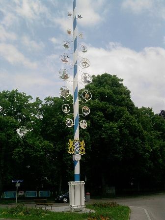 Der Maibaum in Pullach