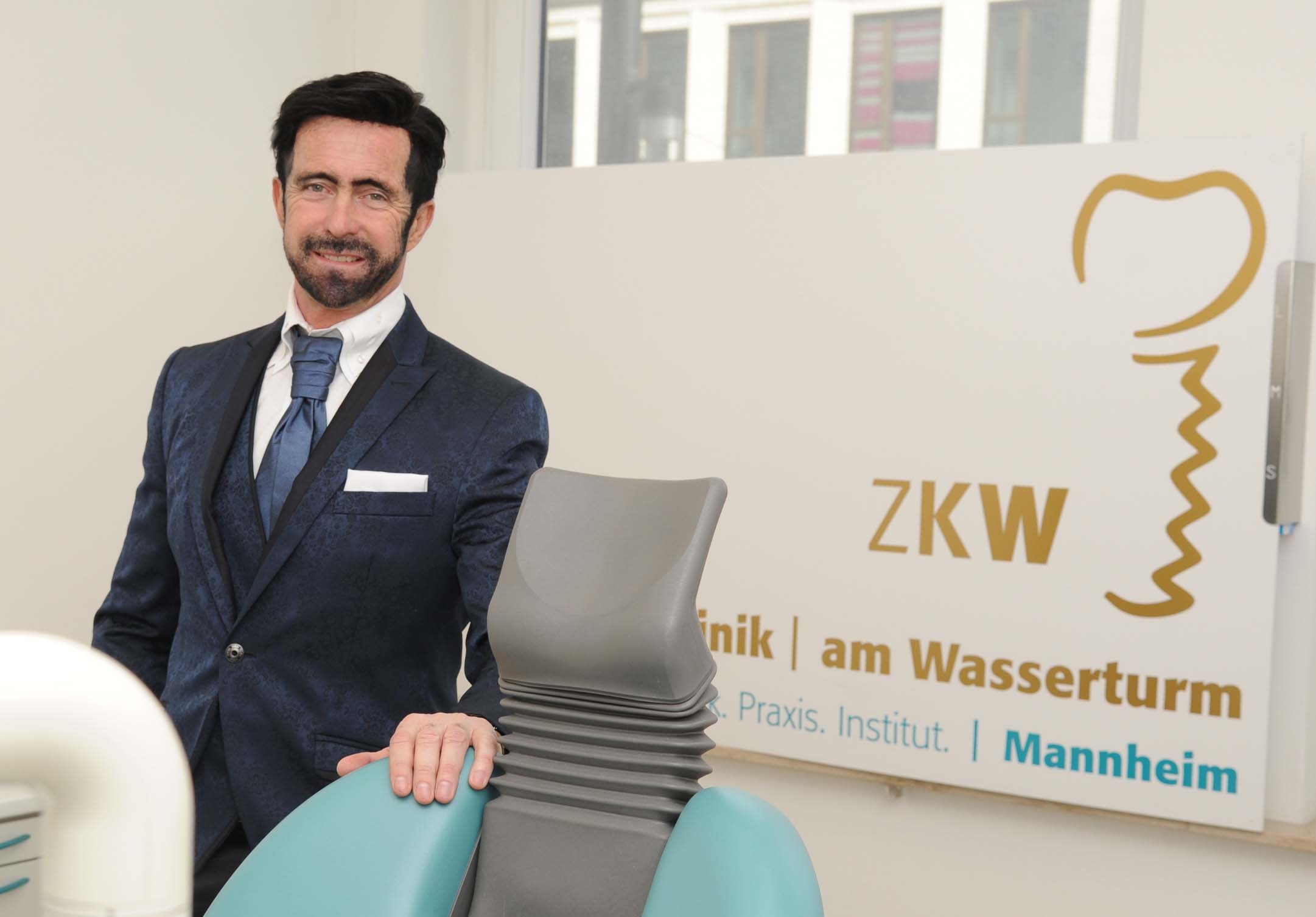 Dr. Dr. Andreas Valentin in der ZKW Klinik in Mannheim