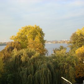 Blick aus dem Fenster auf die Binnen-Alster