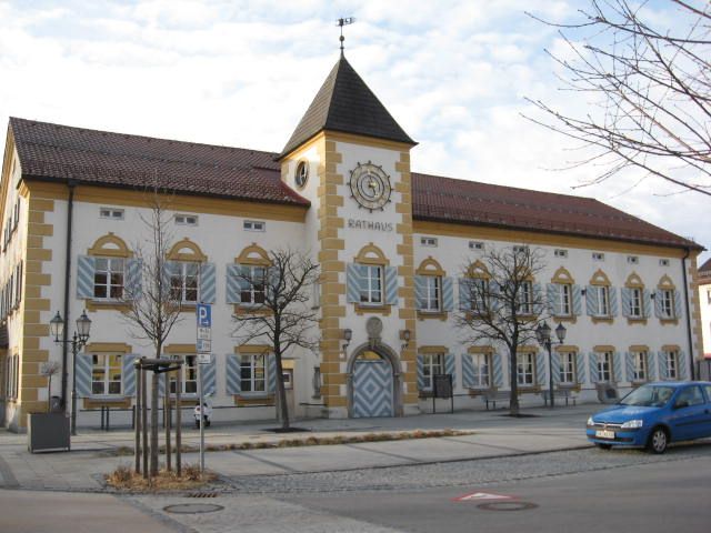 Nutzerbilder Stadt Geretsried Rathaus